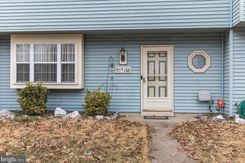 7819 Orchard Ave, Camden, NJ 08109-3425