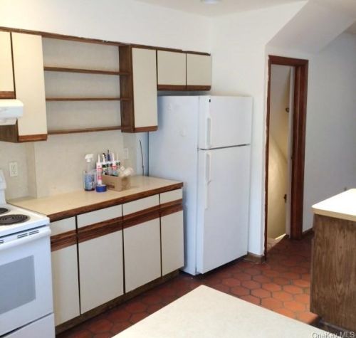 14 Stephenson Blvd, New Rochelle NY  10801-4402 exterior