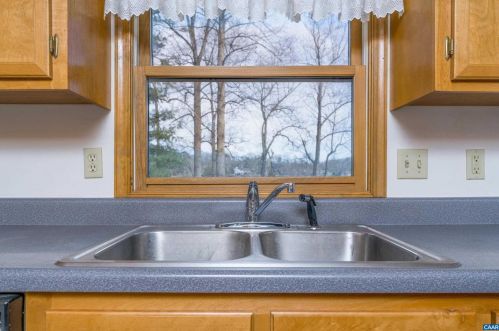 425 Westwood Rd, Stanardsville VA  22973-3063 exterior