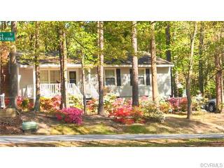 5023 Oakforest Dr, Chesterfield, VA 23832-7004