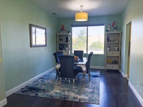 13570 Quartz Way, Lathrop CA  95330-9196 exterior