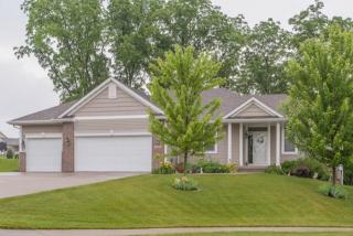 2104 Glen Oaks Knl, Iowa City, IA 52241-3487