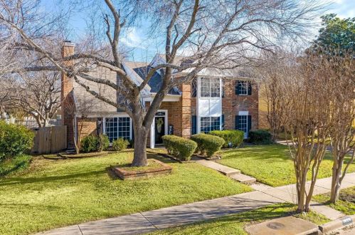 1420 Middleton Dr, Cedar Hill, TX 75104-5018