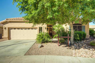 4950 Peachwood Dr, Gilbert, AZ 85298-8358