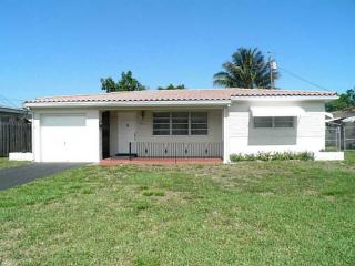 2411 Casablanca Dr, Hollywood, FL 33023-3638
