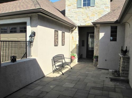 9600 Crestview Dr, Denton, TX 76207-6771