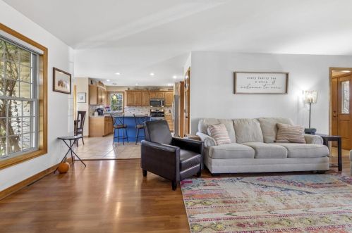 2922 Copper Mountain Ct, Green Bay WI  54313-3207 exterior