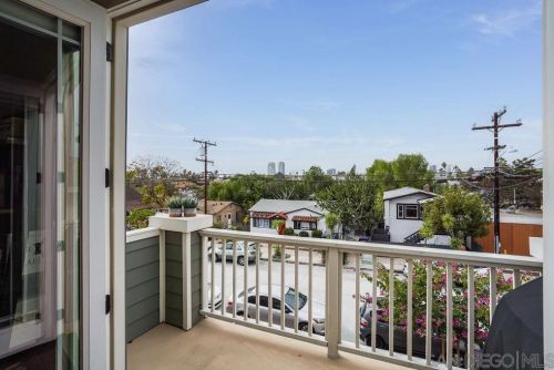 911 27 St, San Diego CA 92102-1013 exterior