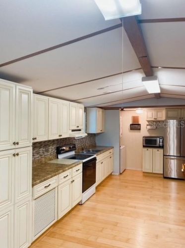 6377 Flanders Ln, Crystal River FL  34429-9340 exterior