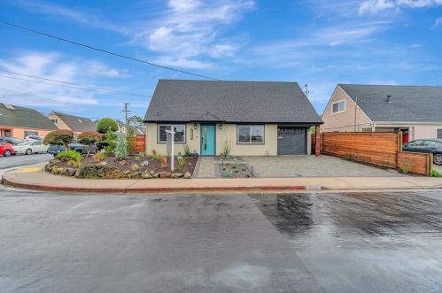 303 Heathcliff Dr, Pacifica, CA 94044-2031