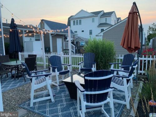 221 5th St, Brigantine City NJ  08203-3111 exterior