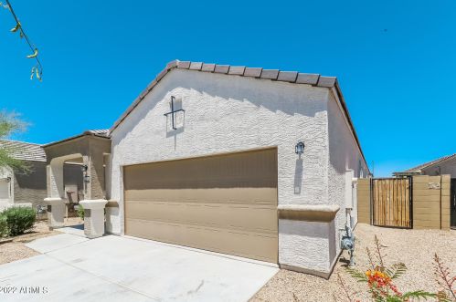 29970 Mulberry Dr, Buckeye AZ  85396-2135 exterior