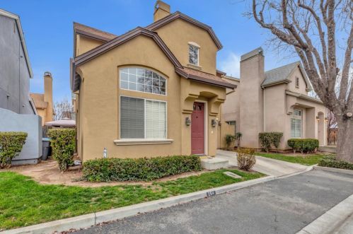 254 Holland Cir, Hollister, CA 95023-4088