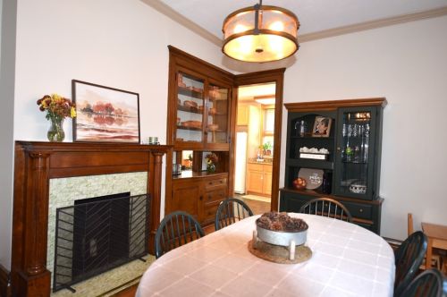 36 Hawthorne Ave, Pittsburgh PA  15205-4512 exterior