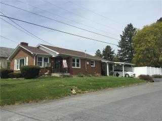 335 Lawn Rd, Nazareth, PA 18064-1117