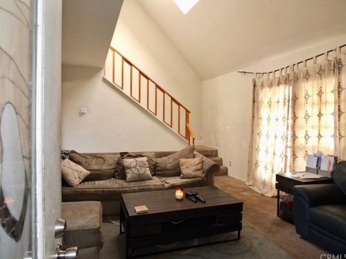 362 Orizaba Ave, Long Beach CA 90803-5854 exterior