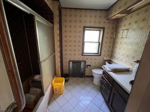 35 Shr Rd, West Milford Lakes NJ  07480-2024 exterior