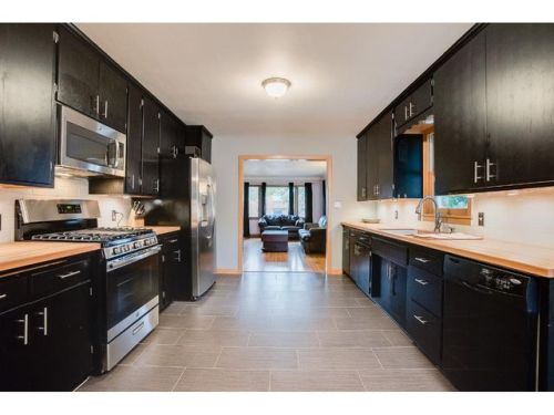 2906 Randolph St, Minneapolis, MN 55418-1823