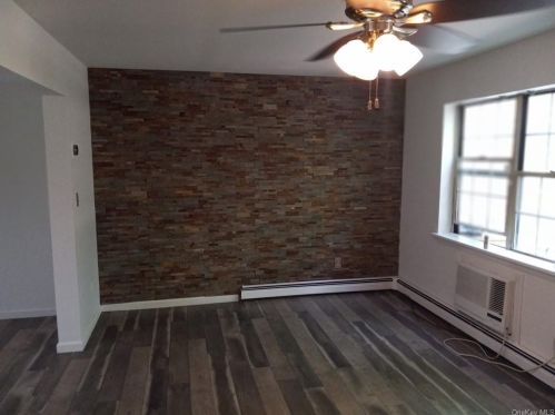 19 Franklin Pl, Washingtonville NY  10992-1354 exterior