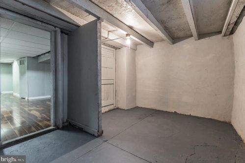 5425 Cedar Ave, Philadelphia PA  19143-1952 exterior