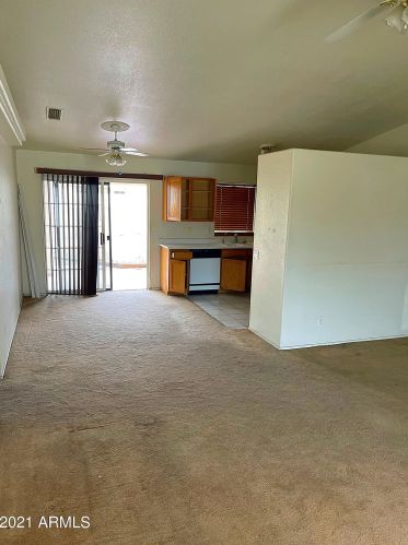 3273 Pioneer Dr, Lake Havasu City, AZ 86404-4133