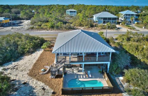 1024 Gulf Beach Dr, Saint George Island, FL 32328-3003