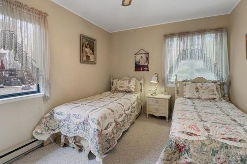 36 Nottingham Gate Rd, Rock Hill NY  12775-6505 exterior