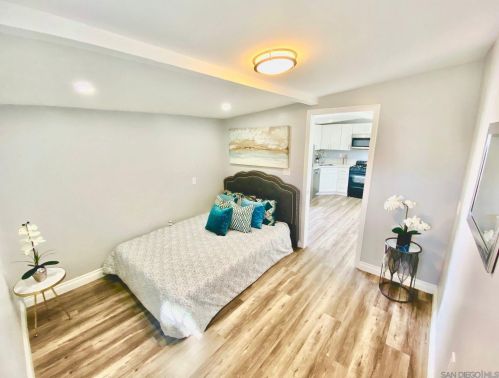 1333 Nashville St, San Diego CA 92110-3712 exterior