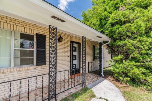 711 Marcum Rd, Lakeland, FL 33809-4329