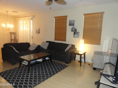 2954 Dunbar Dr, Phoenix AZ 85041-6112 exterior