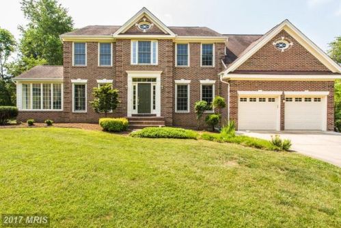 10651 Schaeffer Ln, Nokesville, VA 20181-1721