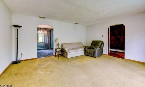 901 Meadowbrook Rd, Fredon NJ  07860-4519 exterior