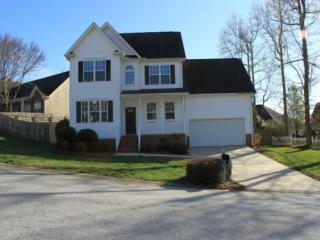 304 Schooner Ct, Simpsonville, SC 29680-7236