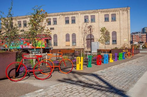 419 Carson St, Pittsburgh PA  15203-1019 exterior