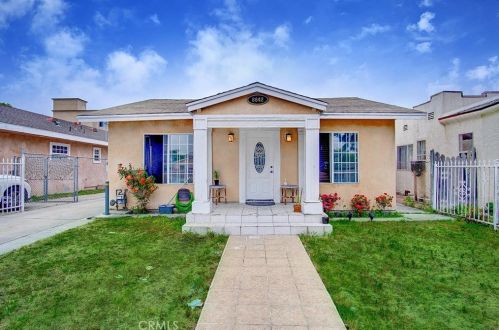 8642 Virginia Ave, South Gate, CA 90280-3012