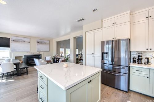 12 Dornoch Way, Trabuco Canyon CA  92679-4920 exterior