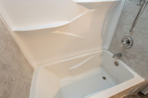 6936 89th St, Milwaukee WI  53224-4702 exterior