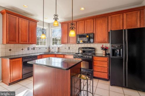 205 Beech Ln, Swedesboro NJ  08085-4033 exterior