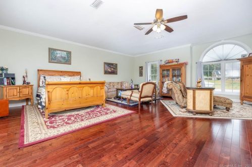 93 Deer Run Dr, Colchester CT  06415-1806 exterior