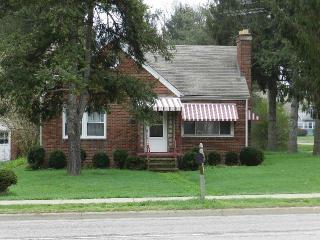 4399 Broadway, Lorain, OH 44052-5441