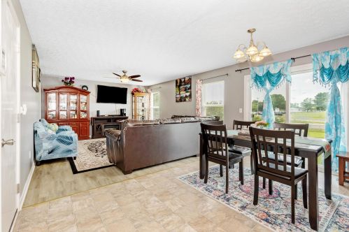 104 Glen Crossing Dr, Pataskala OH  43062-7090 exterior