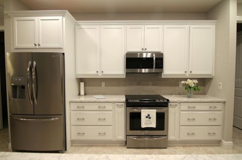 1160 Orange Ave, Nokomis FL  34275-2237 exterior