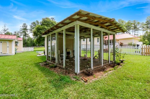 1426 Stone And Patrick Rd, Varnville SC  29944-4928 exterior
