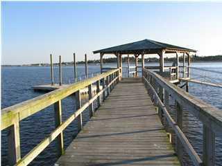 3105 Shore Dr, Charleston, SC 29407-5604