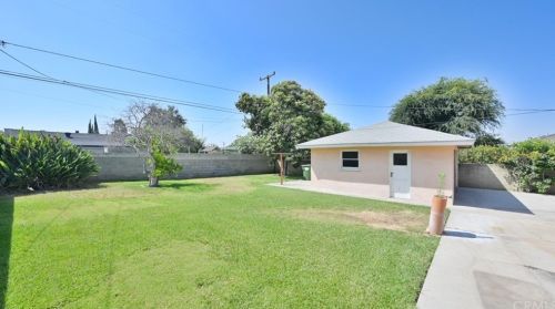 5440 Adele Ave, Whittier CA  90606-1012 exterior