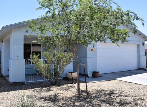 235 Kesler Ln, Chandler, AZ 85225-6330