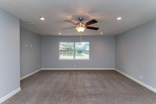 4805 Westlake Dr, Fort Worth TX  76132-1516 exterior