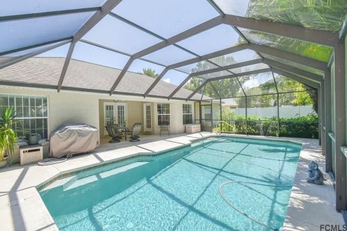25 Beth Ln, Palm Coast, FL 32137-8604