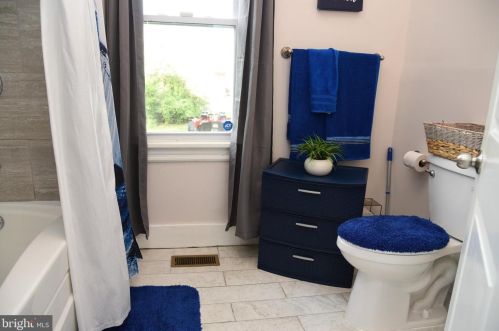 11 Cedar Brook Rd, Erial NJ  08081-3704 exterior