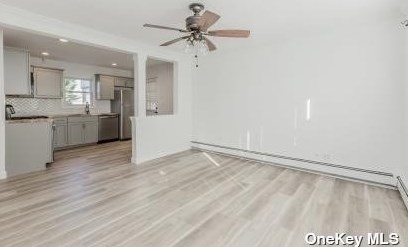 305 Pleasantview Ct, Copiague, NY 11726-4015